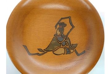図変わり　約14cm　4.5寸　七福神の優し気な表情に心が和む木皿7枚セット(縁起物、恵比寿天(夷)、大黒天、毘沙門天、弁財天、福禄寿、寿老人、布袋、菓子皿、小皿、4寸5分、共箱付き)(R-078760)