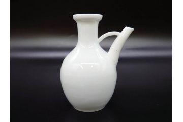 十五代　永楽善五郎　京焼　白鷺酒次一対(2客)　シンプルで優美なフォルムをした徳利2点セット(茶道具、とっくり、酒器、水差し、水次、茶器、和食器、共箱付き、裏印)(R-078761)