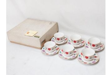 ノリタケ　NORITAKE　アイボリーチャイナ　ポップでレトロな花柄が可愛いカップ&ソーサー6客(フラワー、IVORY China、C&S、碗皿、磁器、洋食器、箱付き)(R-078767)