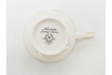ノリタケ　NORITAKE　アイボリーチャイナ　ポップでレトロな花柄が可愛いカップ&ソーサー6客(フラワー、IVORY China、C&S、碗皿、磁器、洋食器、箱付き)(R-078767)