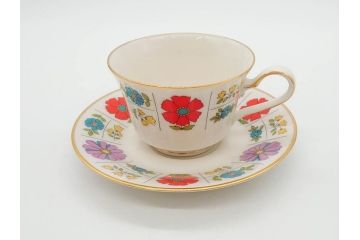 ノリタケ　NORITAKE　アイボリーチャイナ　ポップでレトロな花柄が可愛いカップ&ソーサー6客(フラワー、IVORY China、C&S、碗皿、磁器、洋食器、箱付き)(R-078767)