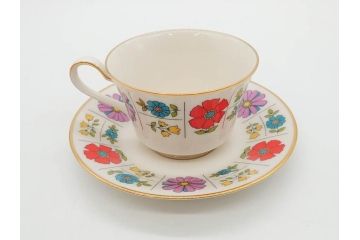 ノリタケ　NORITAKE　アイボリーチャイナ　ポップでレトロな花柄が可愛いカップ&ソーサー6客(フラワー、IVORY China、C&S、碗皿、磁器、洋食器、箱付き)(R-078767)