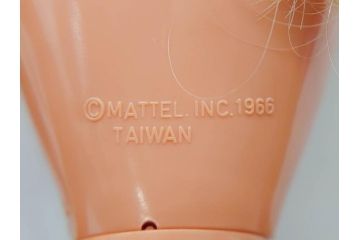 昭和期　当時物　マテル社(Mattel)バービー　タカラ(TAKARA)リカちゃん イサムくん ジェニー　多数の洋服や小物付き　懐かしさを感じる人形13体まとめてセット(ファッションドール、着せ替え人形、K119、Barbie、大量、衣装)(R-078769)