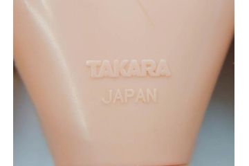 昭和期　当時物　マテル社(Mattel)バービー　タカラ(TAKARA)リカちゃん イサムくん ジェニー　多数の洋服や小物付き　懐かしさを感じる人形13体まとめてセット(ファッションドール、着せ替え人形、K119、Barbie、大量、衣装)(R-078769)