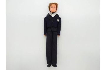 昭和期　当時物　マテル社(Mattel)バービー　タカラ(TAKARA)リカちゃん イサムくん ジェニー　多数の洋服や小物付き　懐かしさを感じる人形13体まとめてセット(ファッションドール、着せ替え人形、K119、Barbie、大量、衣装)(R-078769)