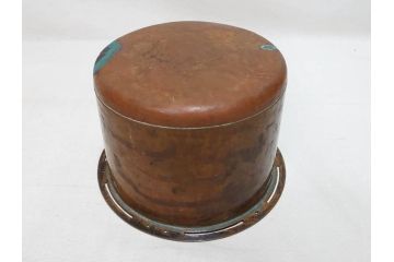 指物師 駒沢利斎　素材を生かした素朴な温かみを感じる桐火桶(丸火鉢、木製火鉢、手あぶり、共箱付き)(R-078770)