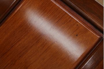和製ビンテージ　花梨(カリン)材　上品な佇まいが魅力的なネストテーブル(サイドテーブル、カフェテーブル、コーヒーテーブル、ローテーブル、花台、飾り台)(R-078782)