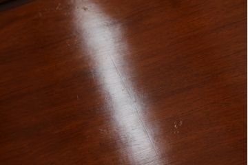 和製ビンテージ　花梨(カリン)材　上品な佇まいが魅力的なネストテーブル(サイドテーブル、カフェテーブル、コーヒーテーブル、ローテーブル、花台、飾り台)(R-078782)