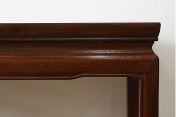 和製ビンテージ　花梨(カリン)材　上品な佇まいが魅力的なネストテーブル(サイドテーブル、カフェテーブル、コーヒーテーブル、ローテーブル、花台、飾り台)(R-078782)