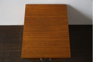 中古　指物家具　漆塗り　総桐材　前板の網代(あじろ)細工がお洒落な小引き出し(小物収納、卓上収納)(定価約15万円)(R-078785)