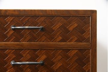 中古　指物家具　漆塗り　総桐材　前板の網代(あじろ)細工がお洒落な小引き出し(小物収納、卓上収納)(定価約15万円)(R-078785)