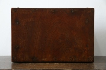 和製アンティーク　欅(ケヤキ)材　美しい木目と立派な金具が目を惹く銭箱(銭函)　(R-078792)