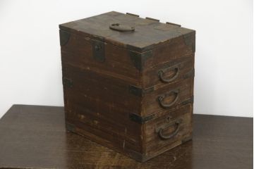 和製アンティーク　総桐材　時代の流れを感じる木の風合いが味わい深い硯箱(筆箱、小引き出し、小物収納、印箱)(R-078794)