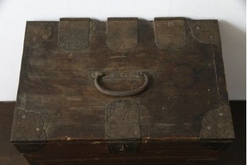 和製アンティーク　総桐材　時代の流れを感じる木の風合いが味わい深い硯箱(筆箱、小引き出し、小物収納、印箱)(R-078794)