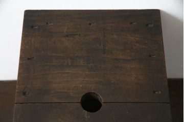 和製アンティーク　栗材　落ち着いた佇まいが魅力的な銭箱(銭函)(R-078796)