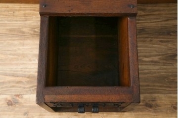 和製アンティーク　欅(ケヤキ)材　使い込まれた風合いが味わい深い銭箱(銭函)(R-078799)