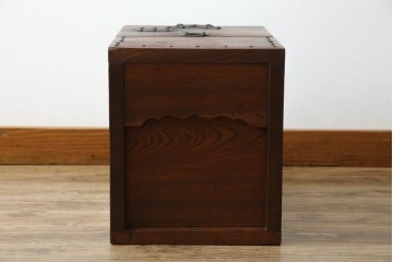 和製アンティーク　欅(ケヤキ)材　使い込まれた風合いが味わい深い銭箱(銭函)(R-078799)