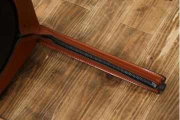 中古　Cassina(カッシーナ)　412　CAB(キャブ)　MARIO BELLINI(マリオベリーニ)　シンプルモダンな空間づくりに活躍するアームレスチェア2脚セット(ダイニングチェア、椅子、イス、バラ売り可能)(定価2脚で約47万5千円)(R-078800)