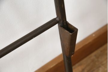 スペインビンテージ　シックで洗練されたデザインが素敵なアイアン製ベッドフレーム(シングルサイズ、ヴィンテージ)(R-078801)