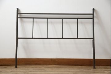 スペインビンテージ　シックで洗練されたデザインが素敵なアイアン製ベッドフレーム(シングルサイズ、ヴィンテージ)(R-078801)