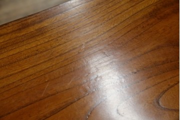 和製アンティーク　極厚天板　総欅(ケヤキ)材　木の風合いを生かしたシンプルなデザインの一枚板ベンチ　(R-078804)