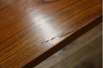 和製アンティーク　極厚天板　総欅(ケヤキ)材　木の風合いを生かしたシンプルなデザインの一枚板ベンチ　(R-078804)