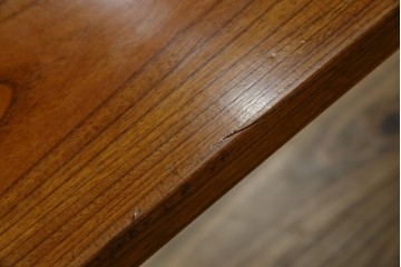 和製アンティーク　極厚天板　総欅(ケヤキ)材　木の風合いを生かしたシンプルなデザインの一枚板ベンチ　(R-078804)