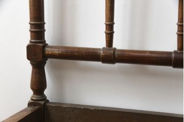 イギリスアンティーク　バーチ材　上品なデザインのベッドフレーム(セミダブル、木製ベッド、英国)(R-078805)