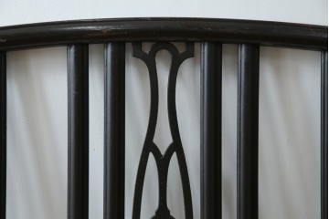 アメリカアンティーク　アイアンフレームがお洒落なベッドフレーム　(R-078806)