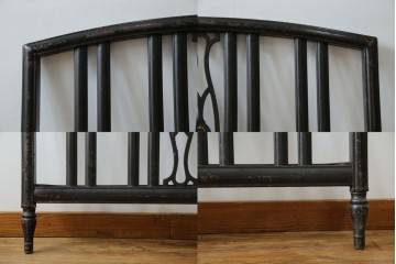 アメリカアンティーク　アイアンフレームがお洒落なベッドフレーム　(R-078806)