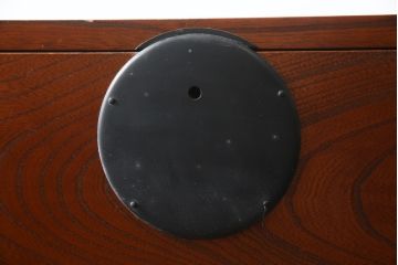 中古　美品!!　高級品　国産　職人手作り　三方欅(ケヤキ)材　内部桐材　和の空間づくりにおすすめのアンティーク調時代箪笥(和箪笥、収納箪笥、整理箪笥)(R-078807)