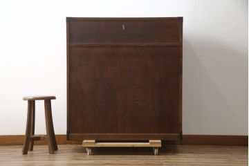 中古　美品!!　高級品　国産　職人手作り　三方欅(ケヤキ)材　内部桐材　和の空間づくりにおすすめのアンティーク調時代箪笥(和箪笥、収納箪笥、整理箪笥)(R-078807)