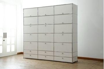 中古　USMハラー(USM Haller)　3列7段(3×7)　美しくシンプルなデザインが目を引く鉄製収納棚(戸棚、キャビネット)(定価約186万円)(R-078810)