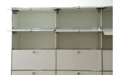 中古　USMハラー(USM Haller)　3列7段(3×7)　美しくシンプルなデザインが目を引く鉄製収納棚(戸棚、キャビネット)(定価約186万円)(R-078810)