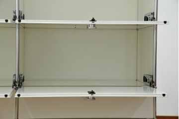 中古　USMハラー(USM Haller)　3列7段(3×7)　美しくシンプルなデザインが目を引く鉄製収納棚(戸棚、キャビネット)(定価約186万円)(R-078810)