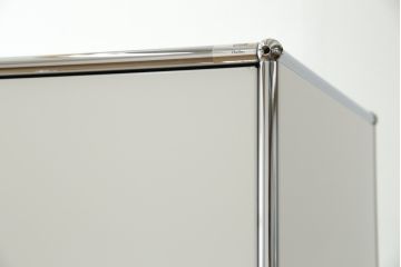 中古　USMハラー(USM Haller)　3列7段(3×7)　美しくシンプルなデザインが目を引く鉄製収納棚(戸棚、キャビネット)(定価約186万円)(R-078810)