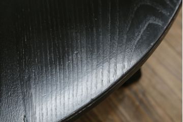 和製アンティーク　栓材　落ち着いた色味が大人の雰囲気を演出する丸型ちゃぶ台(折りたたみテーブル、座卓、ローテーブル)(R-078812)