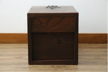 和製アンティーク　漆塗り　総欅(ケヤキ)材　落ち着いた木の色味が魅力的な銭箱(銭函)(R-078816)