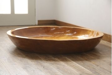 中古　特大!!　楓(カエデ)材　温かみのある色合いが魅力的なくり抜き鉢(こね鉢、ディスプレイボウル、店舗什器)(R-078818)