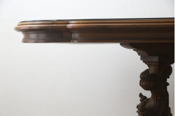 中古　最高級　イタリア輸入家具　マホガニー材　素晴らしい彫刻のダイニングテーブル(食卓、4人掛け、6人掛け)(定価約400万円)(R-078819)