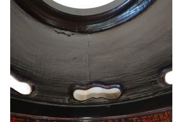明治期　時代物　上手物　彫刻　鎌倉彫り　菊文　深みのある漆が上品な火鉢(漆器、木製、丸火鉢、手あぶり)(R-078824)