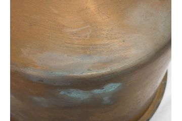 明治期　時代物　上手物　彫刻　鎌倉彫り　菊文　細やかな彫りと透かしのデザインが目を引く火鉢(漆器、木製、丸火鉢、手あぶり)(R-078825)