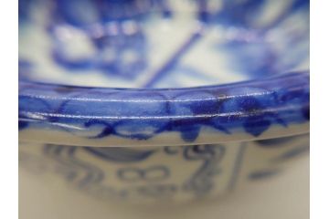 江戸期　古伊万里　染付　山水図　約26cm　8.6寸　器全体に描かれた細やかな色絵が見事な深鉢(大鉢、大皿、深皿、菊、藍草花文、和皿、和食器、八寸六分)(R-078832)