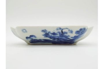 時代物　中国古玩　唐物　染付　碧玉珍玩　約14cm　4.5寸　繊細に描かれたデザインに匠の技が光る変形皿5枚セット(古伊万里、なます皿、小皿、菊唐草文、四寸五分、和食器、和皿)(R-078833)