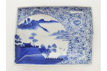 江戸期　大明成化年製　古伊万里　上手物　染付　花唐草　鍋島　約16cm　5.2寸　丁寧に線描で描かれた楼閣山水図が美しい変形皿5枚セット(なます皿、和食器、和皿、角皿、五寸二分)(R-078834)
