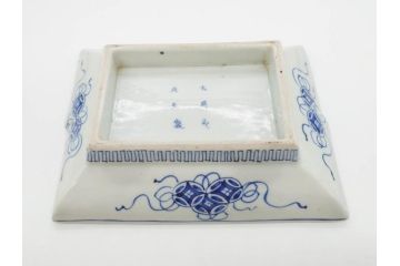 江戸期　大明成化年製　古伊万里　上手物　染付　花唐草　鍋島　約16cm　5.2寸　丁寧に線描で描かれた楼閣山水図が美しい変形皿5枚セット(なます皿、和食器、和皿、角皿、五寸二分)(R-078834)