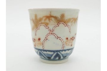 江戸期　古伊万里　金彩　松竹梅　染付　縁周りに施された石垣文が印象的なお猪口5客セット(蕎麦猪口、酒器、おちょこ、御猪口、湯呑み、湯のみ、お猪口、和食器)(R-078837)