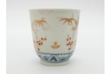 江戸期　古伊万里　金彩　松竹梅　染付　縁周りに施された石垣文が印象的なお猪口5客セット(蕎麦猪口、酒器、おちょこ、御猪口、湯呑み、湯のみ、お猪口、和食器)(R-078837)