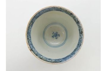 江戸期　古伊万里　金彩　松竹梅　染付　縁周りに施された石垣文が印象的なお猪口5客セット(蕎麦猪口、酒器、おちょこ、御猪口、湯呑み、湯のみ、お猪口、和食器)(R-078837)