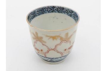 江戸期　古伊万里　金彩　松竹梅　染付　縁周りに施された石垣文が印象的なお猪口5客セット(蕎麦猪口、酒器、おちょこ、御猪口、湯呑み、湯のみ、お猪口、和食器)(R-078837)